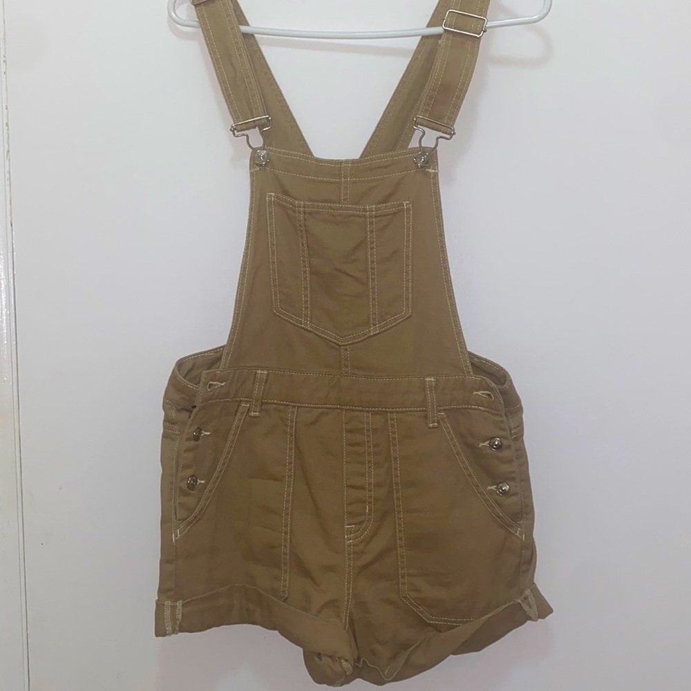 H&M tan jumper